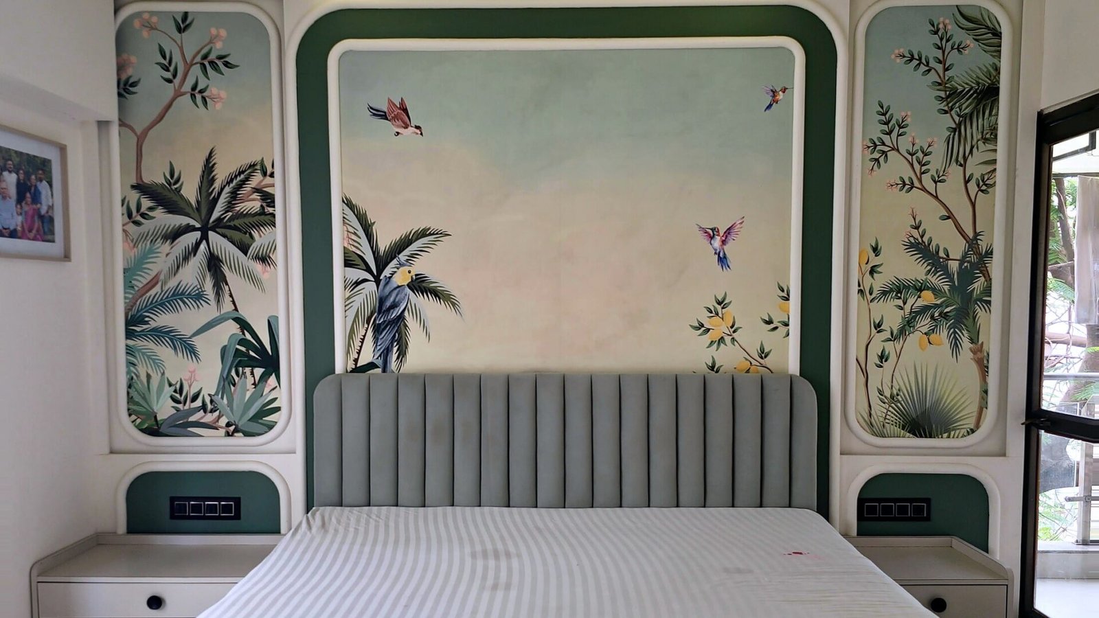 Master bedroom mural — Achira — 3BHK, Rupani